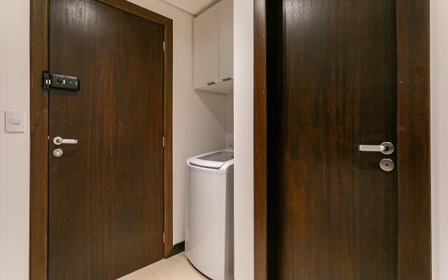 Vista mar com sacada no Centro #CA50