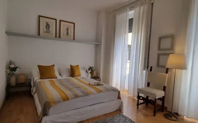 JOIVY Contemporary 1-Bed Apt Near Duomo Di Milano