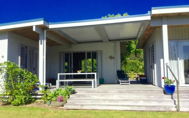 Paradise in Flaxmill Bay - Flaxmill Bay Holiday Home