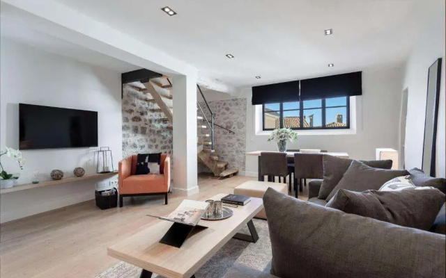 Mougins Luxury Retreats
