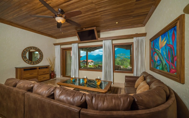 Villa Palacio by The Springs