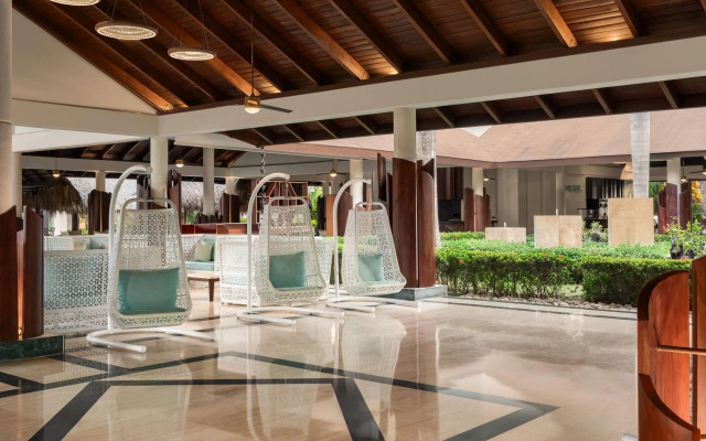 Grand Palladium Palace Resort Spa & Casino - All Inclusive