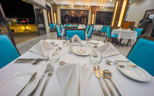 Comfort Inn & Suites Tobago