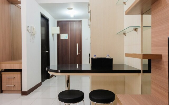 Cozy with City View Studio at Scientia Apartment