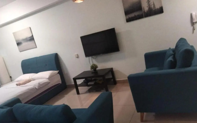Cozy Studio unit - Cyberjaya - WiFi - Free parking – Guest Rooms – Cyberjaya