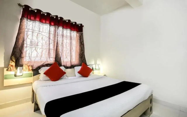 Capital O 3761 Hotel Shree Datta