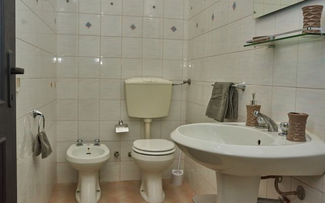 B&B Station