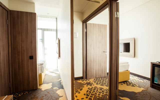 Hotel Lielupe by SemaraH