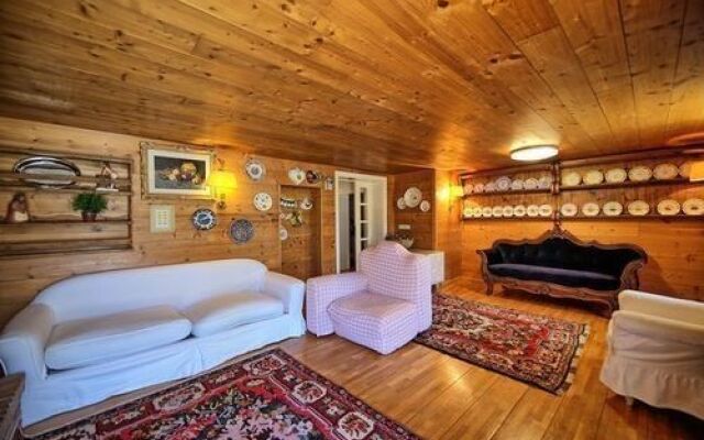 Villa Peruzzi Exclusive 2016