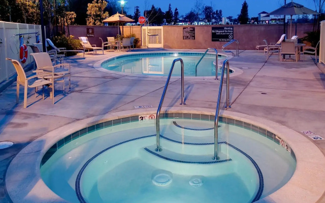 Hampton Inn & Suites Thousand Oaks, CA