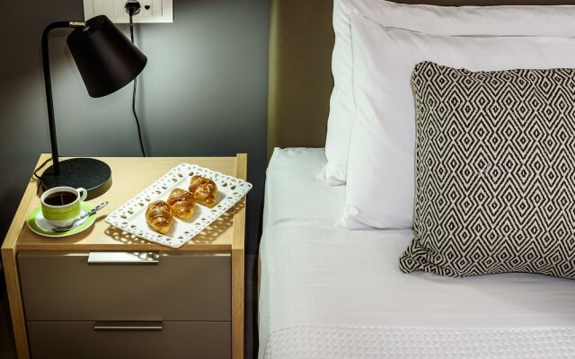 City Breeze Apartment