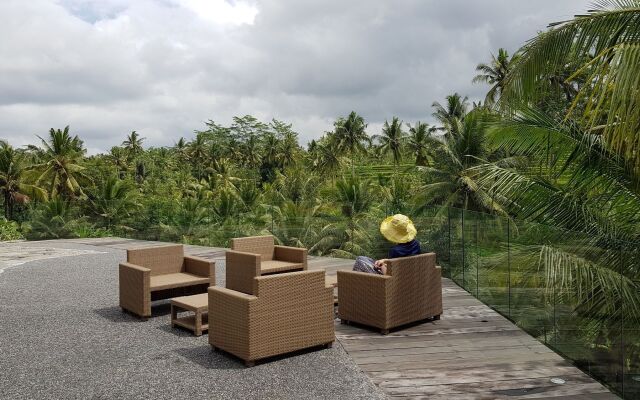 Puri Sebali Resort