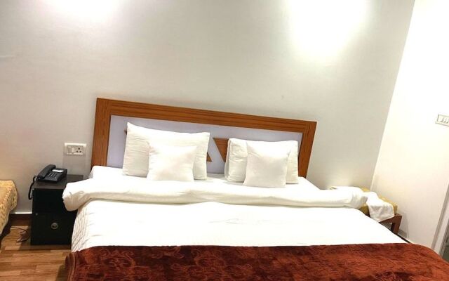 Country Holidays Himalayan View Cottages Mukteshwar