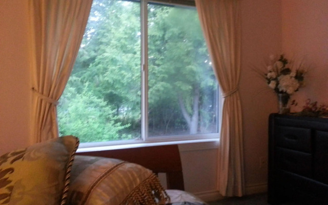 By the Sea BnB Sidney BC