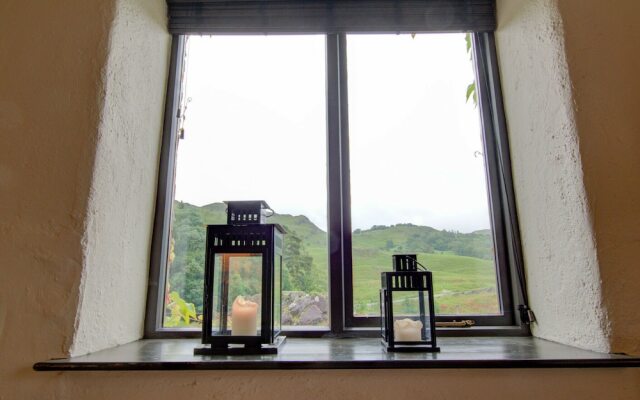 Provincial Holiday Home at Elterwater near River Brathay