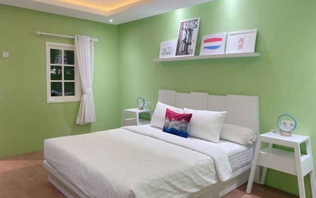 Pequena Casa – Guest Rooms – Singkawang