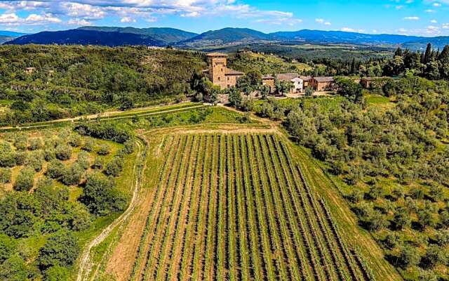 Castello di Cafaggio Suites