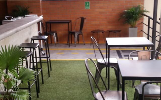 Hotel Distrito 21