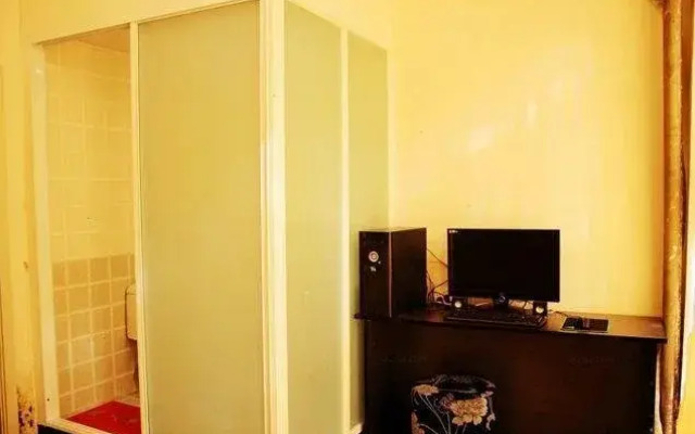 Zhumeng Kongjian Hotel