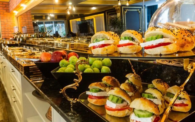 Andalouse Otel