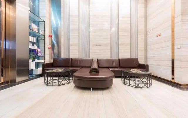 Lavande Hotel Heyuan Wanlongcheng