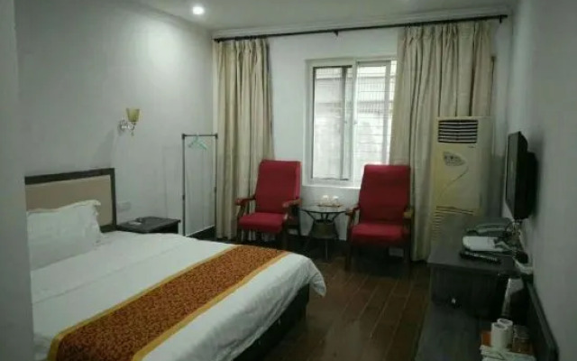 Sanya Zhuyunge Hotel
