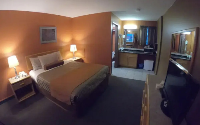 Avalon Inn