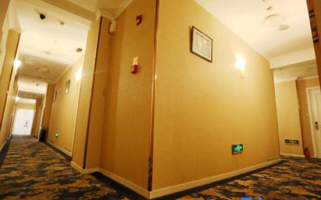 Wenzhou Royal Fashion Hotel