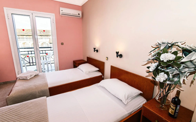 Hotel Aura
