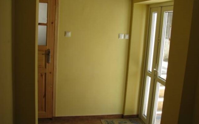 Hostel4u