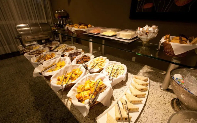 Oitis Hotel