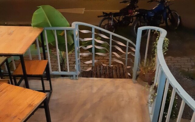 Tawee Garden and Resort