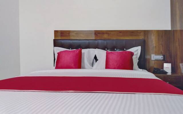 OYO 11099 Hotel J Bhadra's Grand