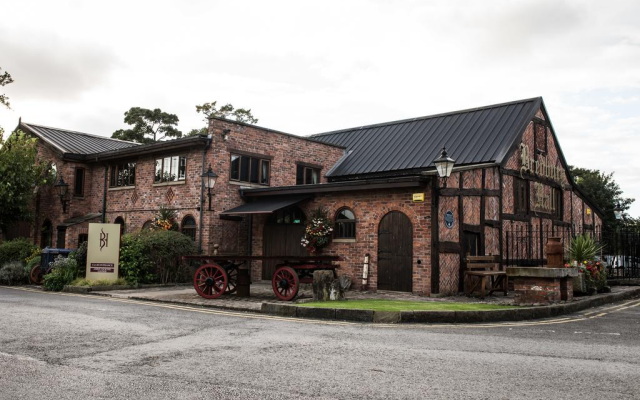 Bredbury Hall Hotel