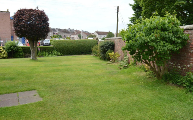 Cross Haven Guest House