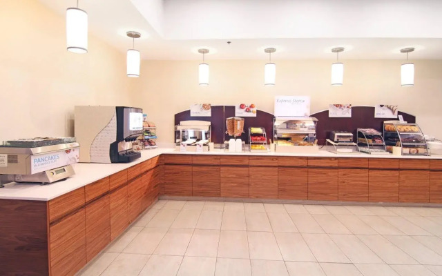 Holiday Inn Express & Suites Calgary NW - University Area by IHG