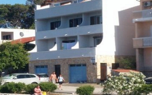 Apartment Marica - 10m from sea: A3 Tisno, Island Murter