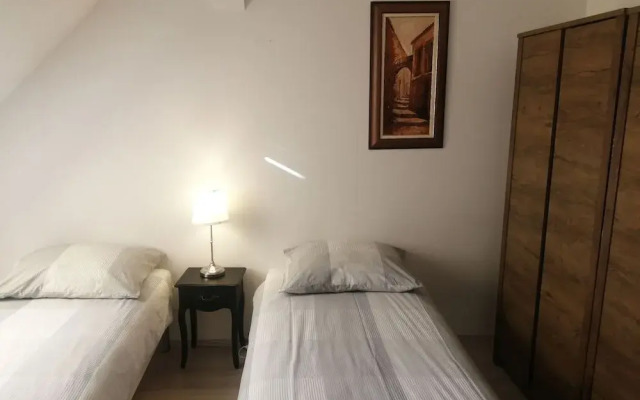 Filsdeger Royal Panzi