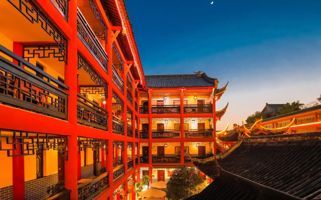 Chengdu Wenjun courtyard Hotel