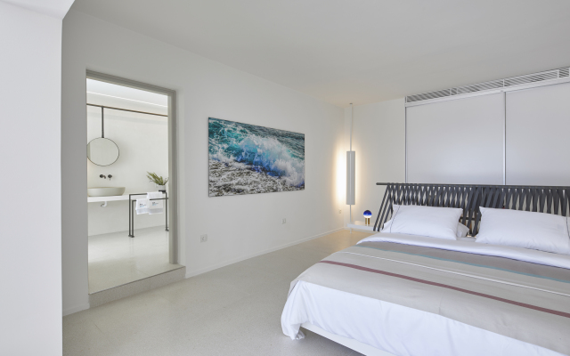 Alti Santorini Suites