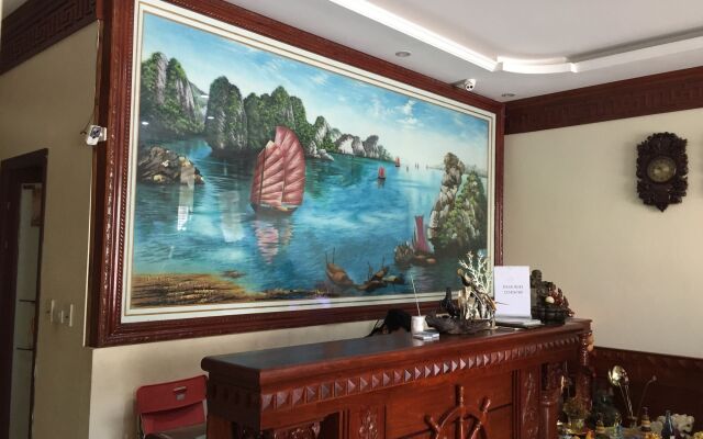 Ruby Ha Long Hotel