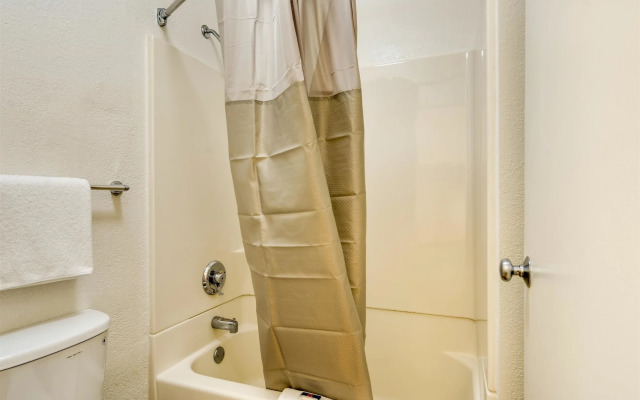 Motel 6 Schiller Park, IL - Chicago O'Hare