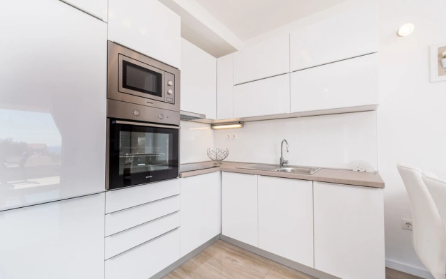 Apartments with Pool Villa Zora