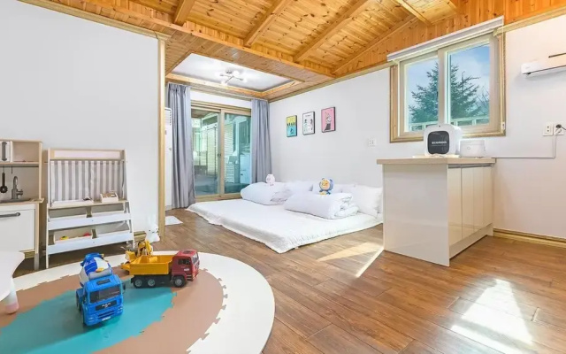 Pocheon Secret Kids Family Poolvilla Spa Pension