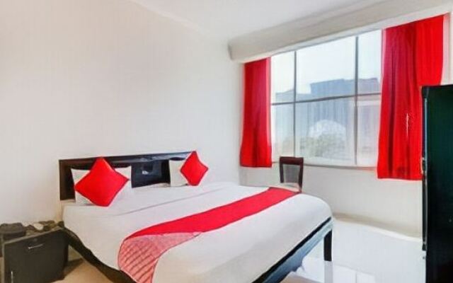 OYO Flagship 75768 Hotel Amaira