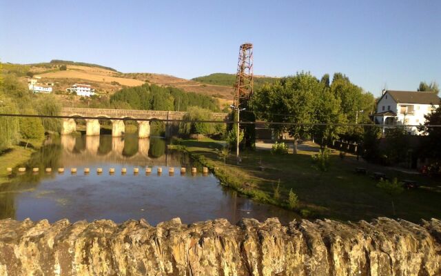 Property with 4 Bedrooms in Bragança, with Wonderful Lake View And Furnished Terrace - 200 Km From the Beach