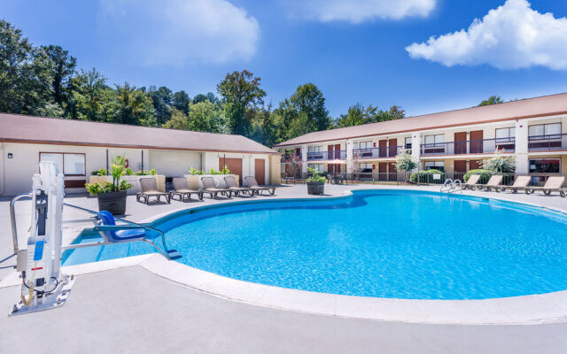 Ramada Tuscaloosa Alabama