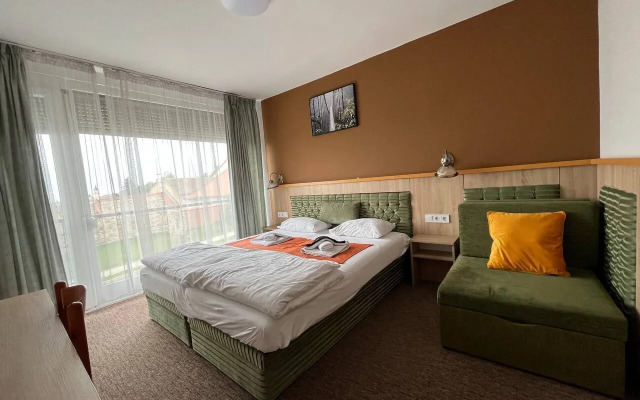 Kálvária-Rácz Hotel