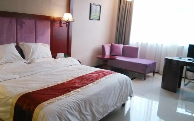 Huayi Business Hotel