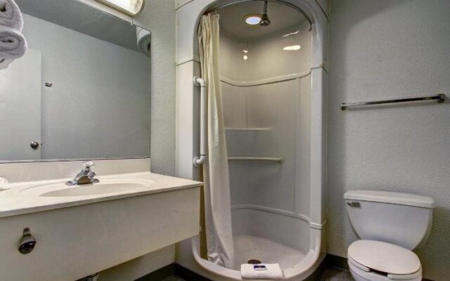 Motel 6 Pocatello